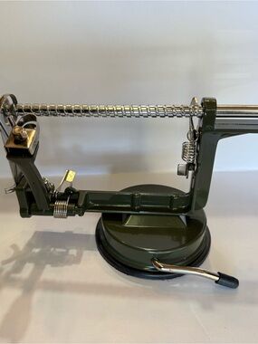 Hearth & Hand Olive Green Apple Peeler/Slicer